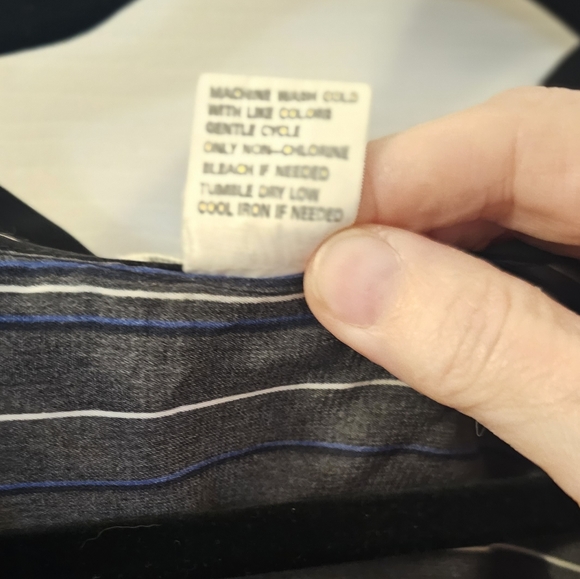 Maurices Button-Down Blouse - Picture 3 of 4